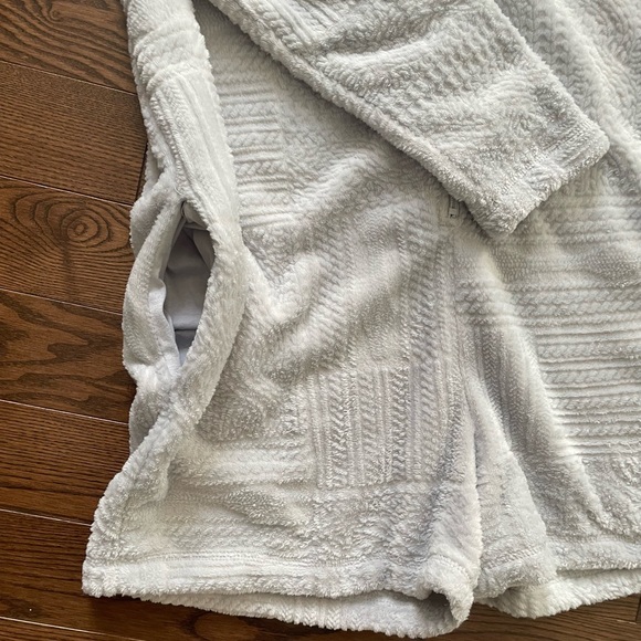 Patchwork Effect Plush Romper - Picture 7 of 8